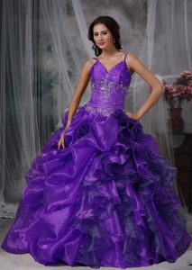 Spaghetti Straps Beaded Purple Dress for Quince with Flowers